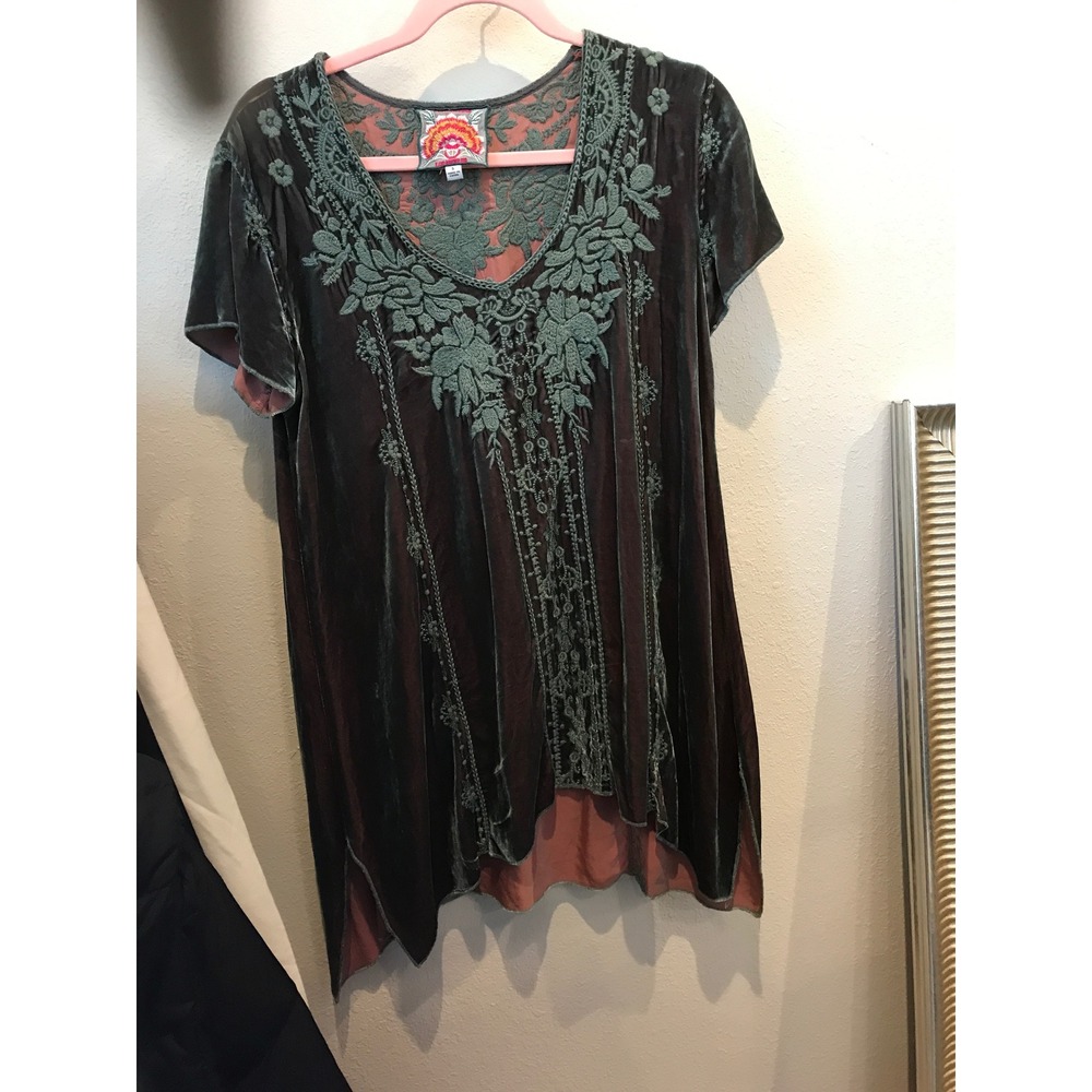 Johnny Was Silk Blend Embroidered Tunic Top Sage Green Boho Womens Small